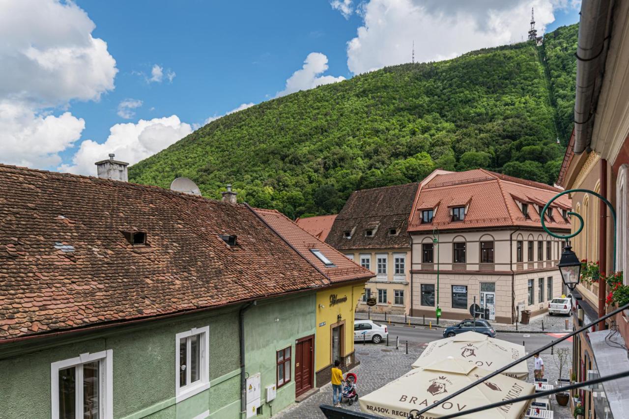 Krone Apartment Brasov Bagian luar foto