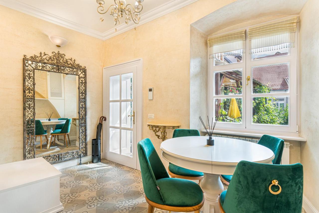 Krone Apartment Brasov Bagian luar foto