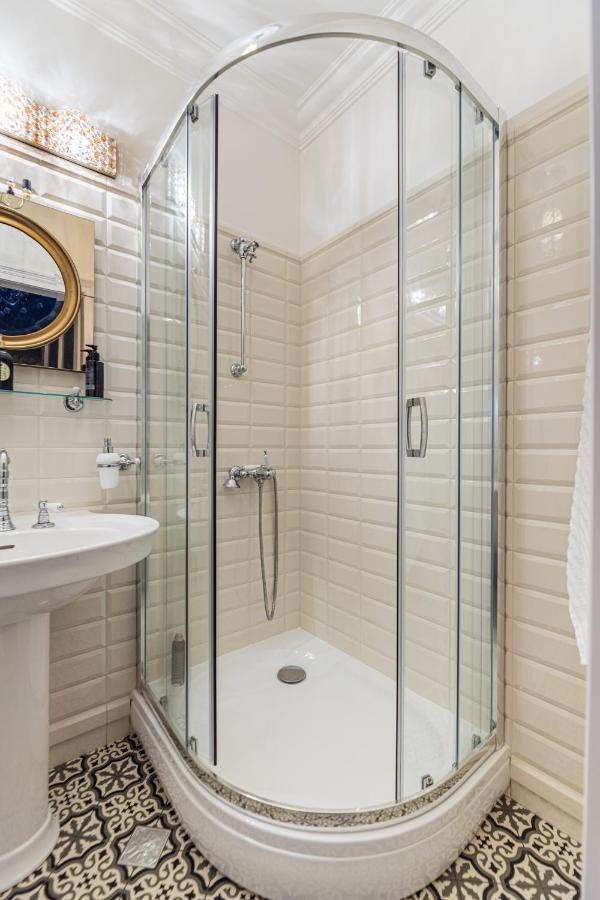 Krone Apartment Brasov Bagian luar foto